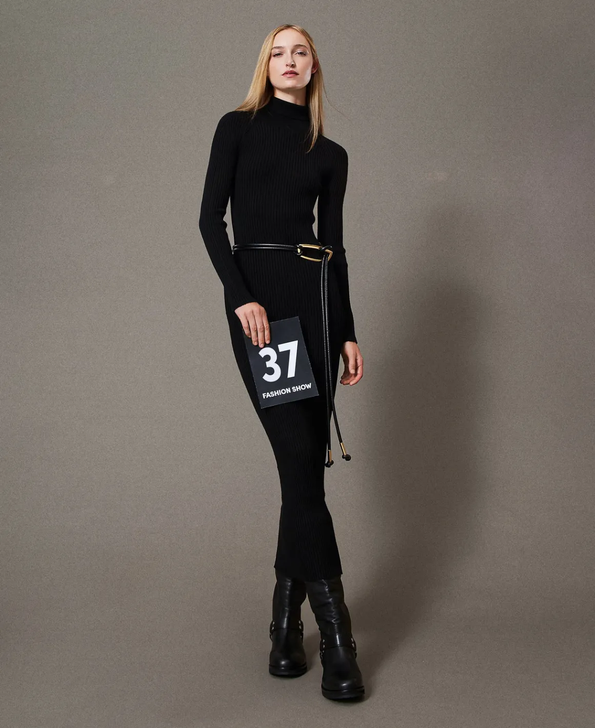 TWINSET Milano Abito Lungo In Maglia Con Oblò | Vestiti In Maglia | Vestiti Lunghi