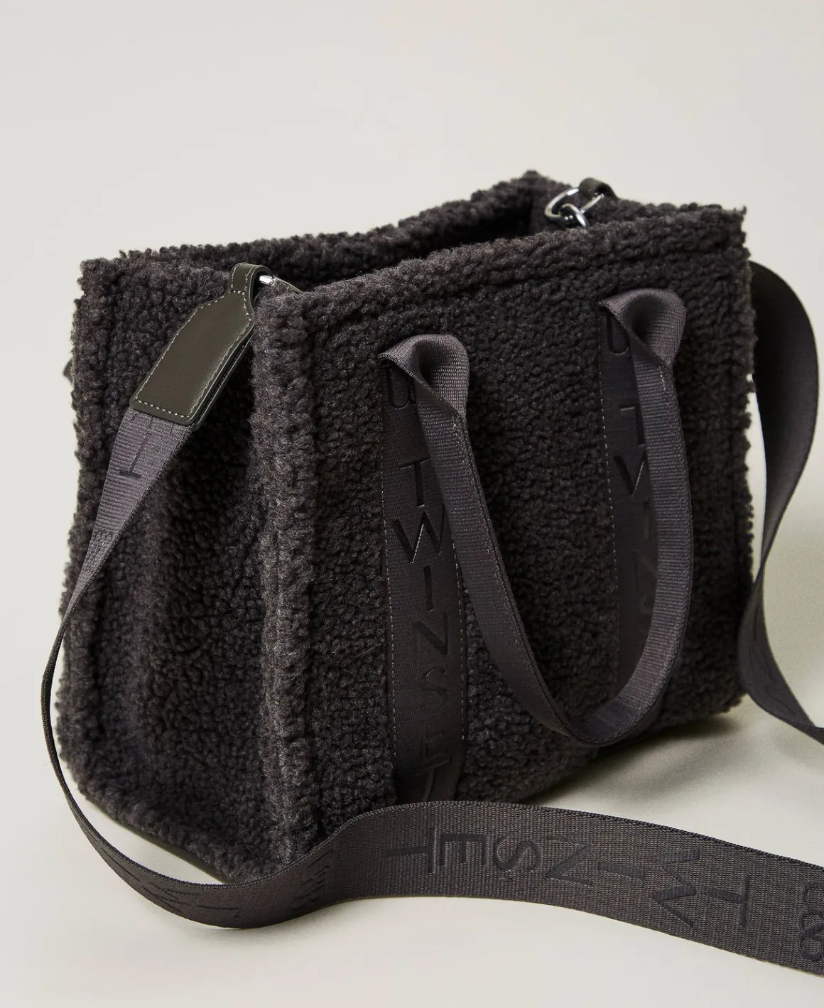TWINSET Milano Borsa Shopper In Faux Fur Effetto Furry | Borse Shopping | Borse A Mano