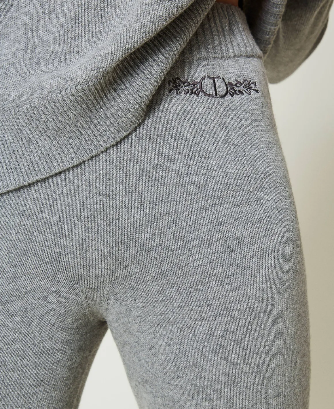 TWINSET Milano Joggers In Maglia Misto Lana Con Logo Ricamato | Pantaloni Jogging